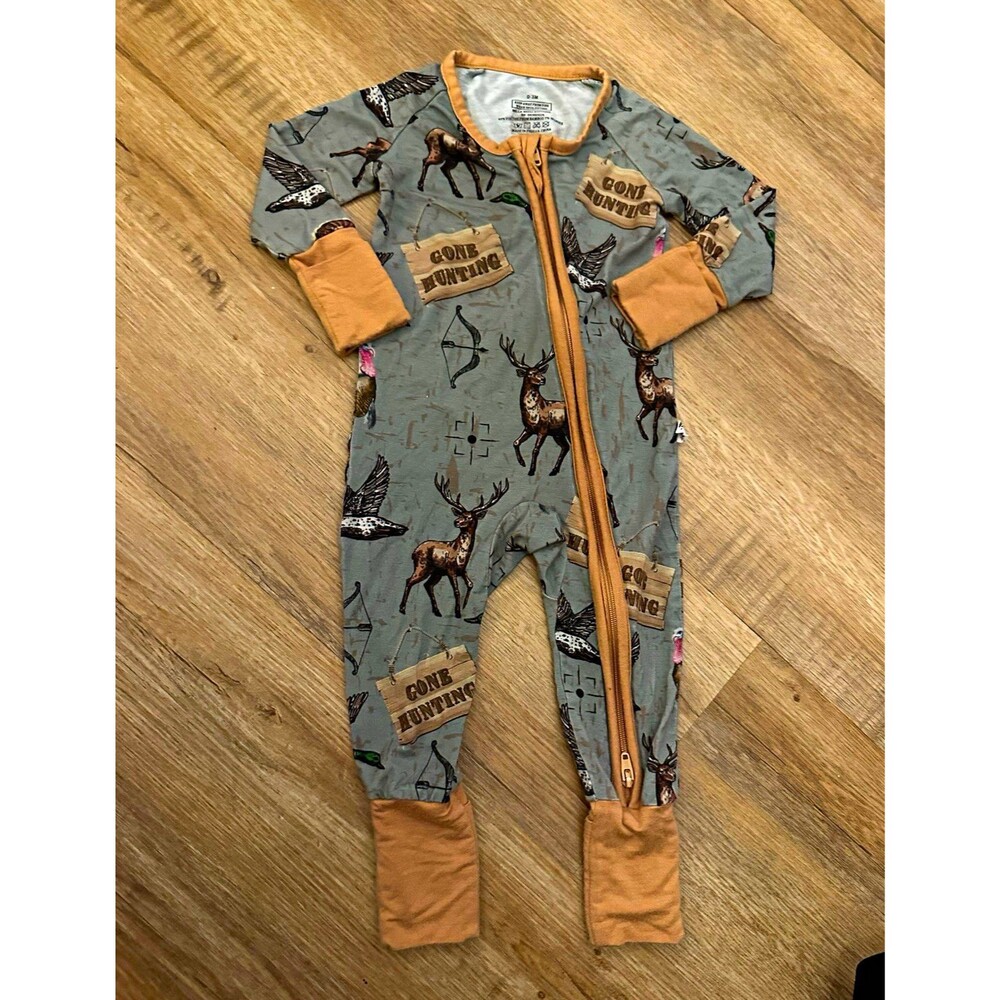 Bella Breez Boutique 0-3 Months Bamboo Viscose Footless Zip Hunting Sleeper